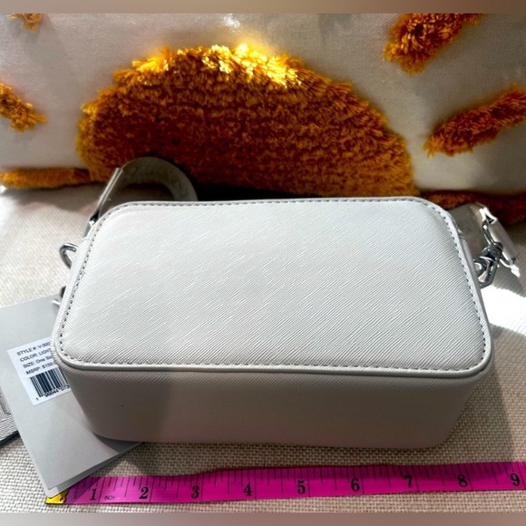 π VALENTINO ORLANDI host appreciation for poshers lux designer show - Picture 6 of 8